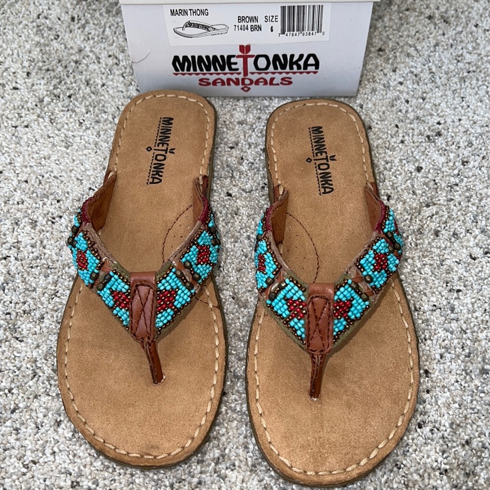 AUTH NIB Minnetonka Marin Lake Beaded Thong Sandal BROWN TURQUOISE